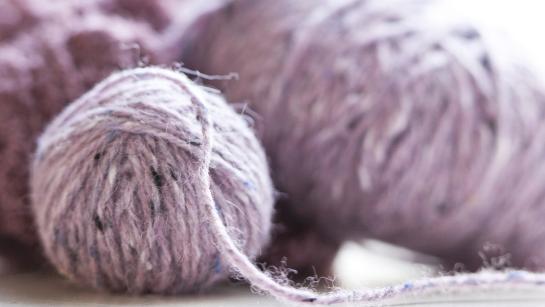 Bollen wol die de juiste steek gebruikt tijdens hun activiteit